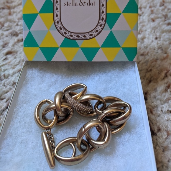 Stella & Dot Jewelry - Pave chain link bracelet Stella & Dot Jewelry - Pave chain link bracelet
